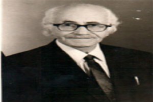صورة المؤلف أحمد سوسة صورة المؤلف أحمد سوسة